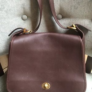 EUC Vintage coach cross body bag, brown leather